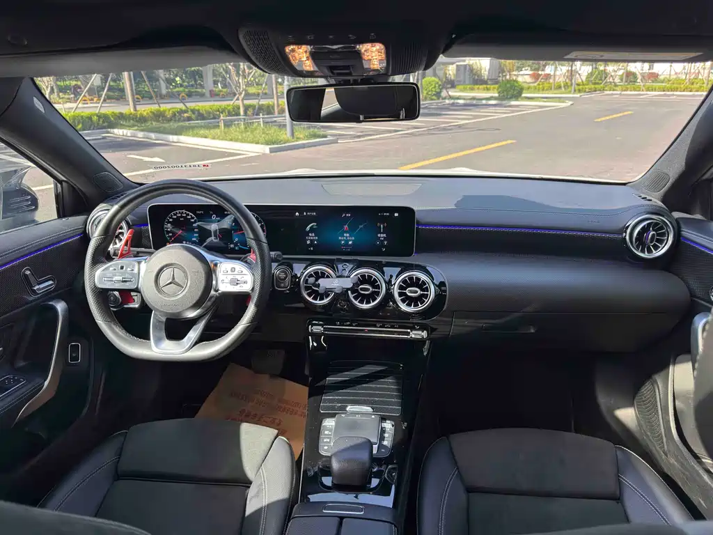 Mercedes-Benz A-Class 2020 — фото 12