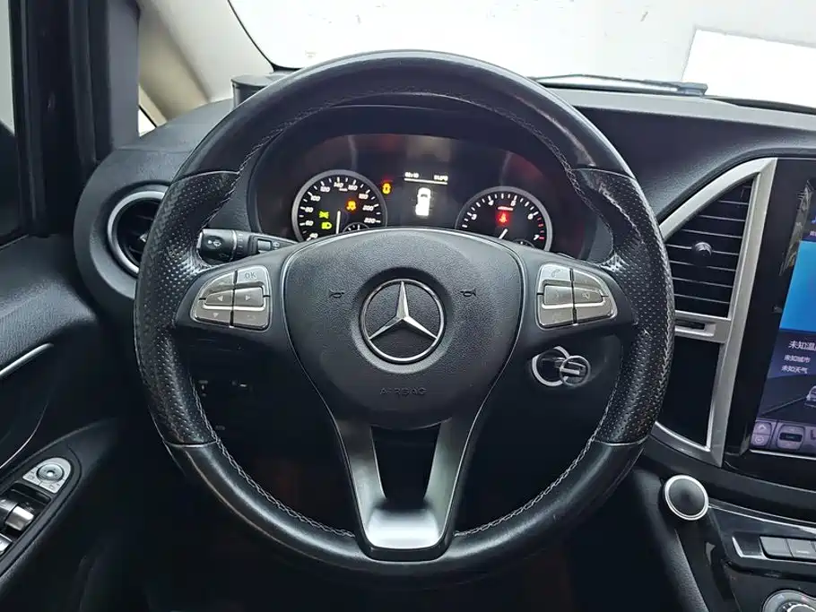 Mercedes-Benz Vito 2020 — фото 15