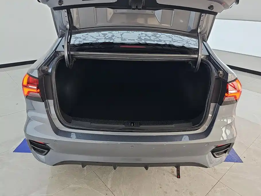 Roewe i5 2022