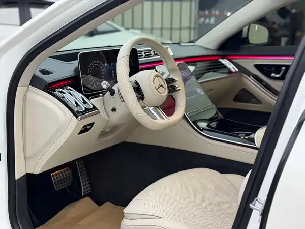 Mercedes-Benz S-Class 2022