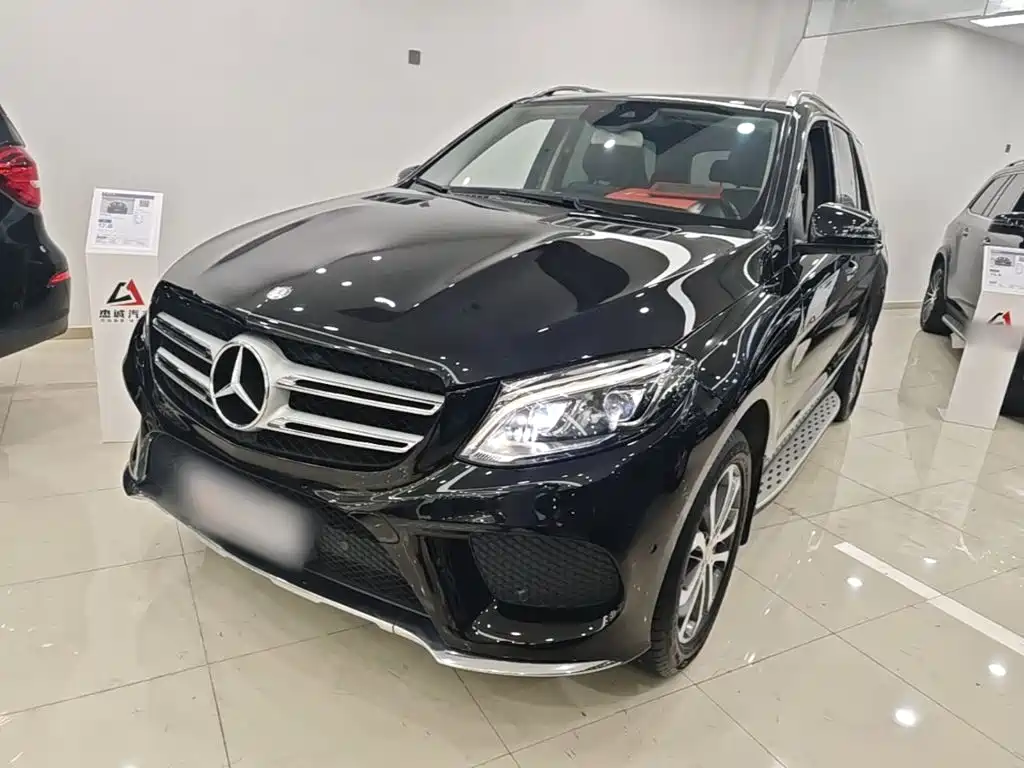 Mercedes-Benz GLE 2016 — фото 1