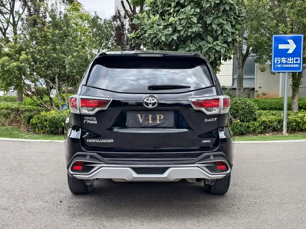 Toyota Highlander 2018 — фото 23
