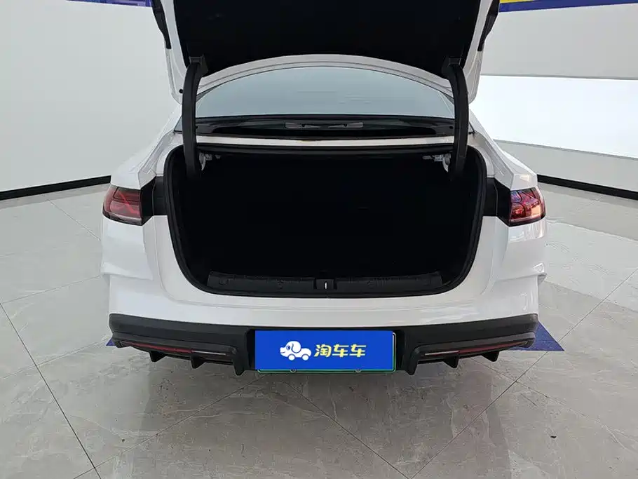 BYD Qin L 2025 — фото 4