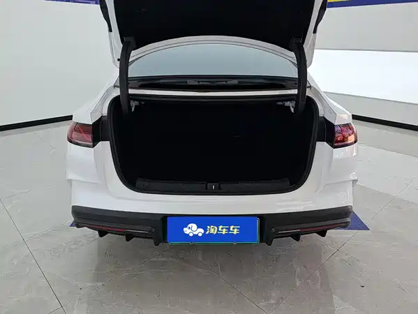 BYD Qin L 2025