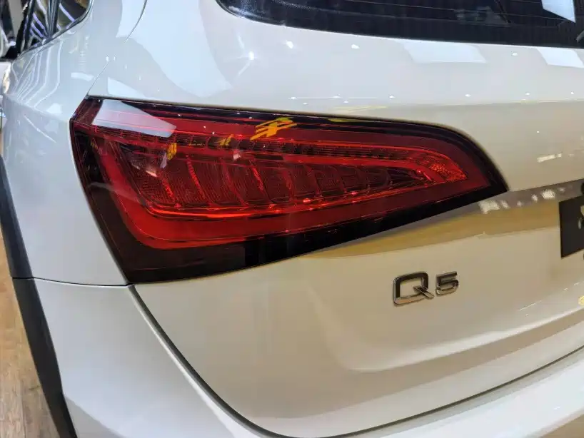 Audi Q5 2018 — фото 17