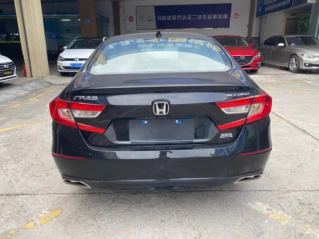 Honda Accord 2019 — фото 6