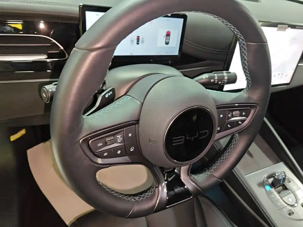 BYD Seal 06 2025 — фото 11