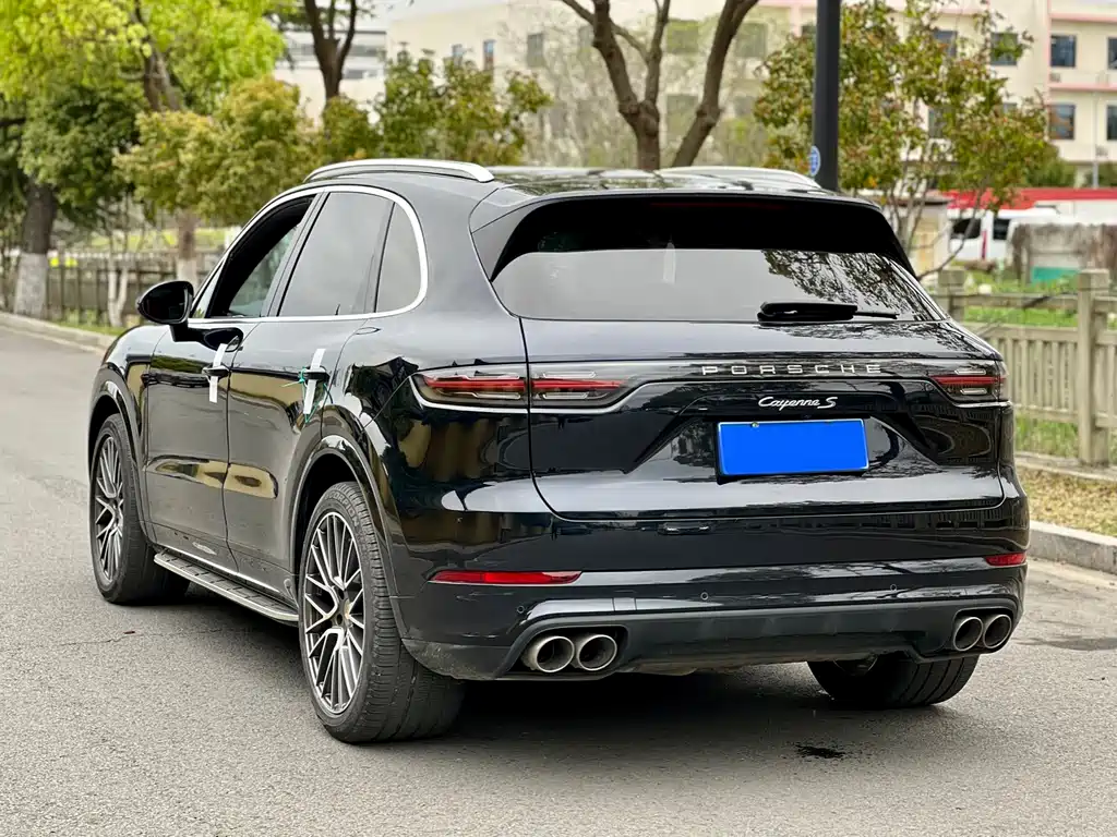 Porsche Cayenne 2022 — фото 4