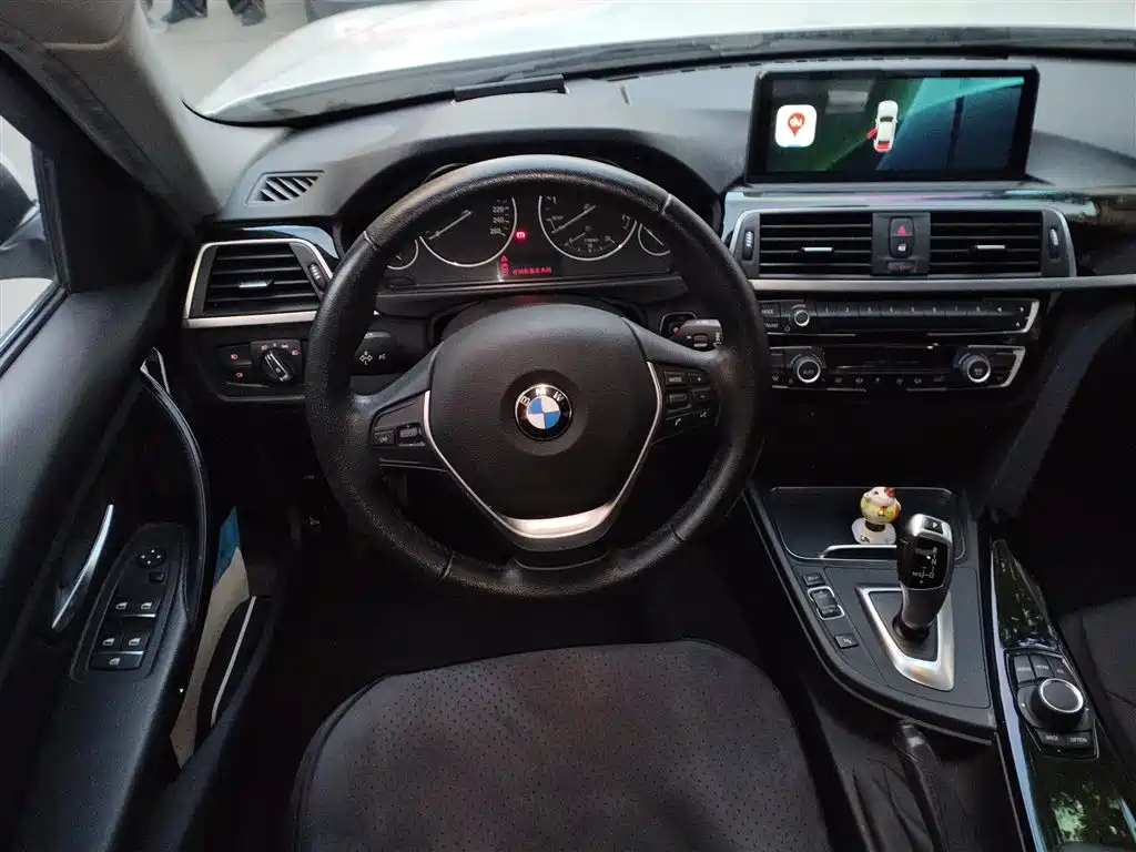 BMW 3 Series 2016 — фото 3