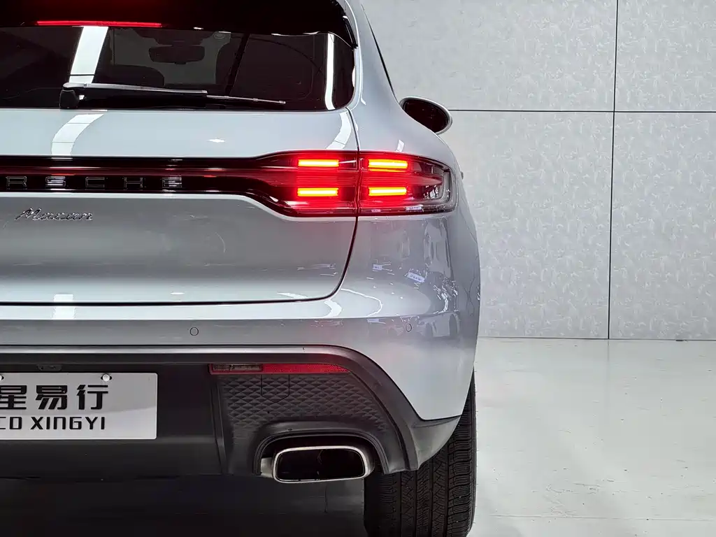 Porsche Macan 2023 — фото 14