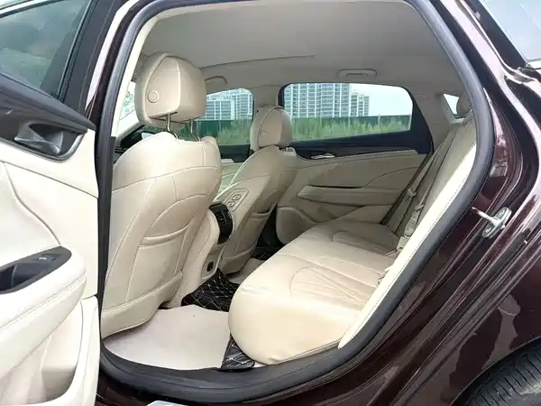 Buick LaCrosse 2023