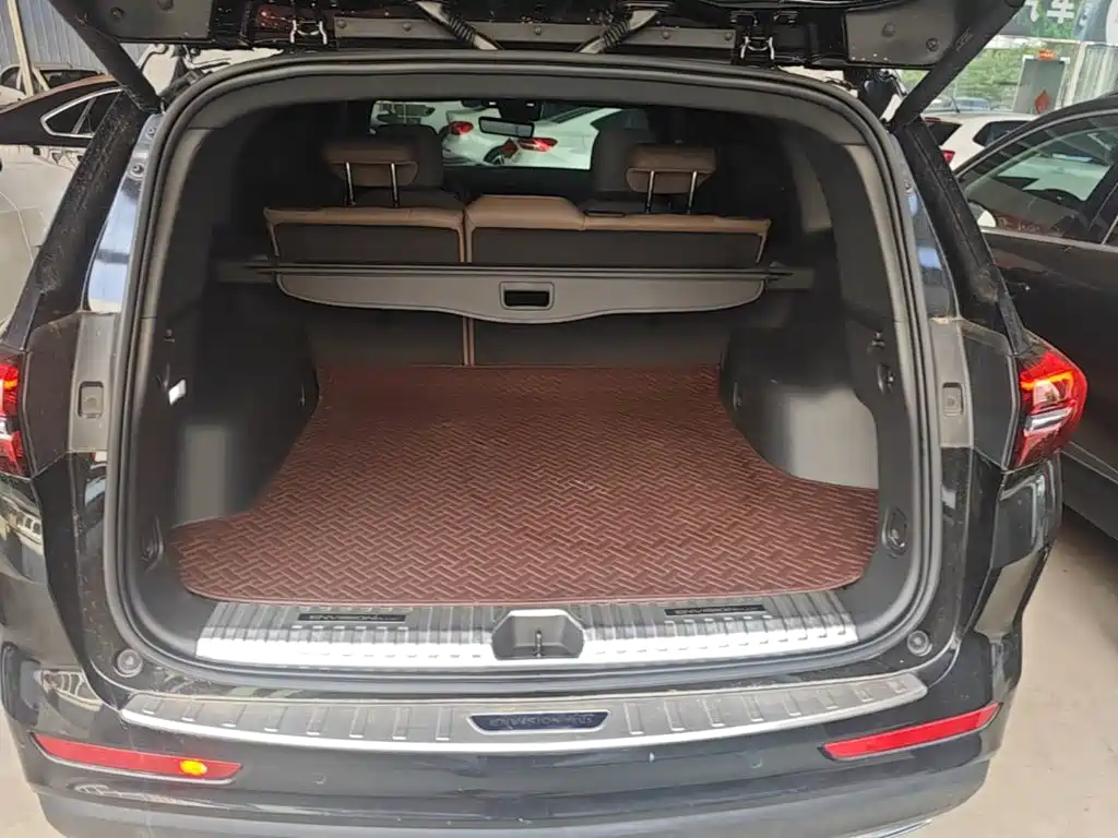 Buick Envision Plus 2023 — фото 19