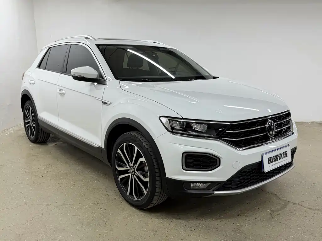 Volkswagen T-Roc 2022 — фото 3
