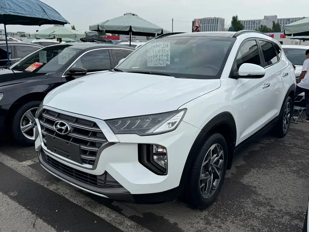 Hyundai Tucson 2019 — фото 1