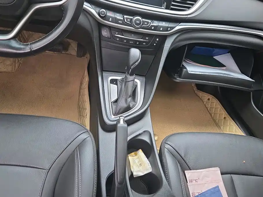 Buick Excelle 2020 — фото 16