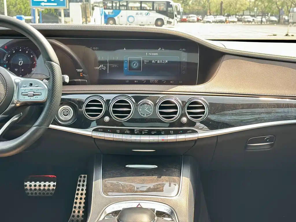 Mercedes-Benz S-Class 2019 — фото 42