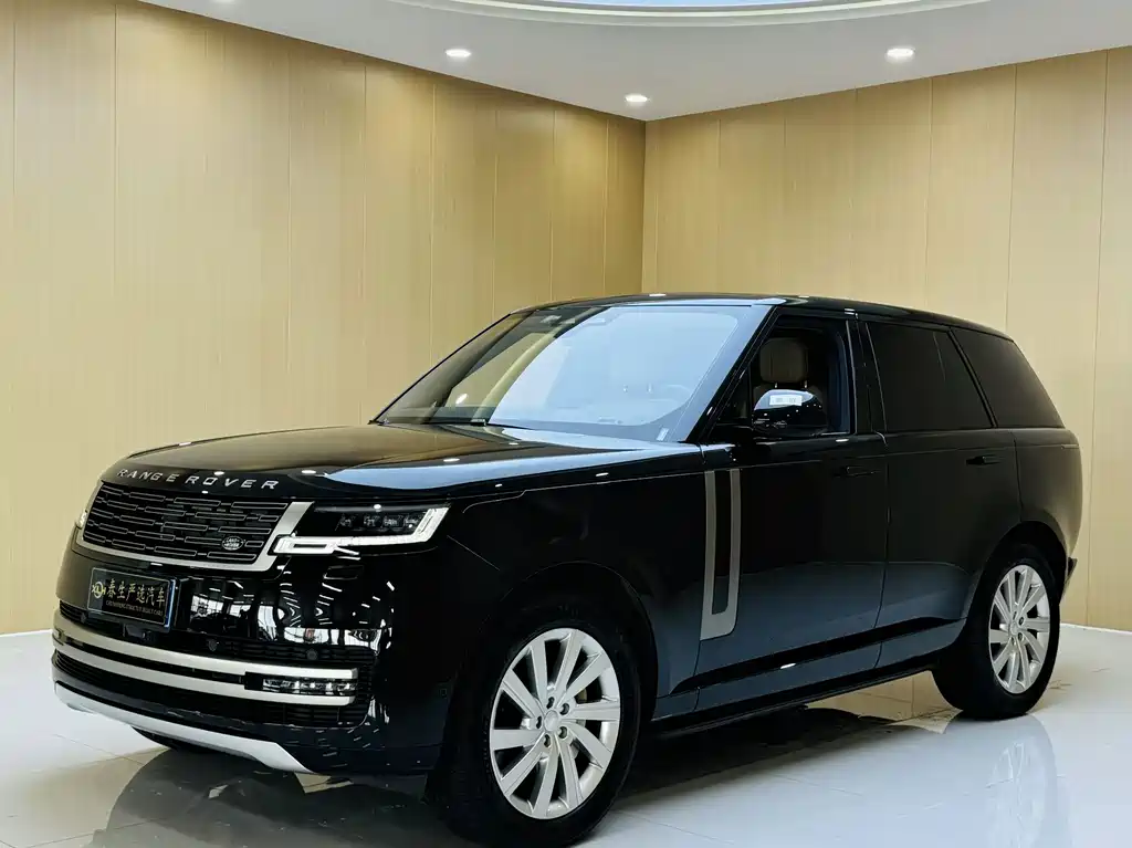 Land Rover Range Rover 2023 — фото 1