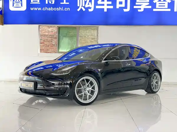 Tesla Model 3 2020