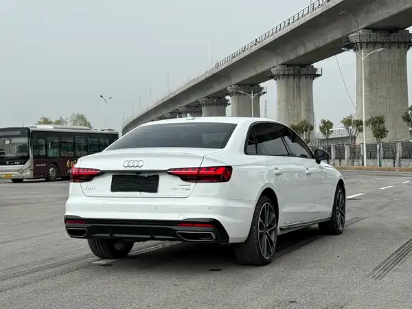 Audi A4L 2025
