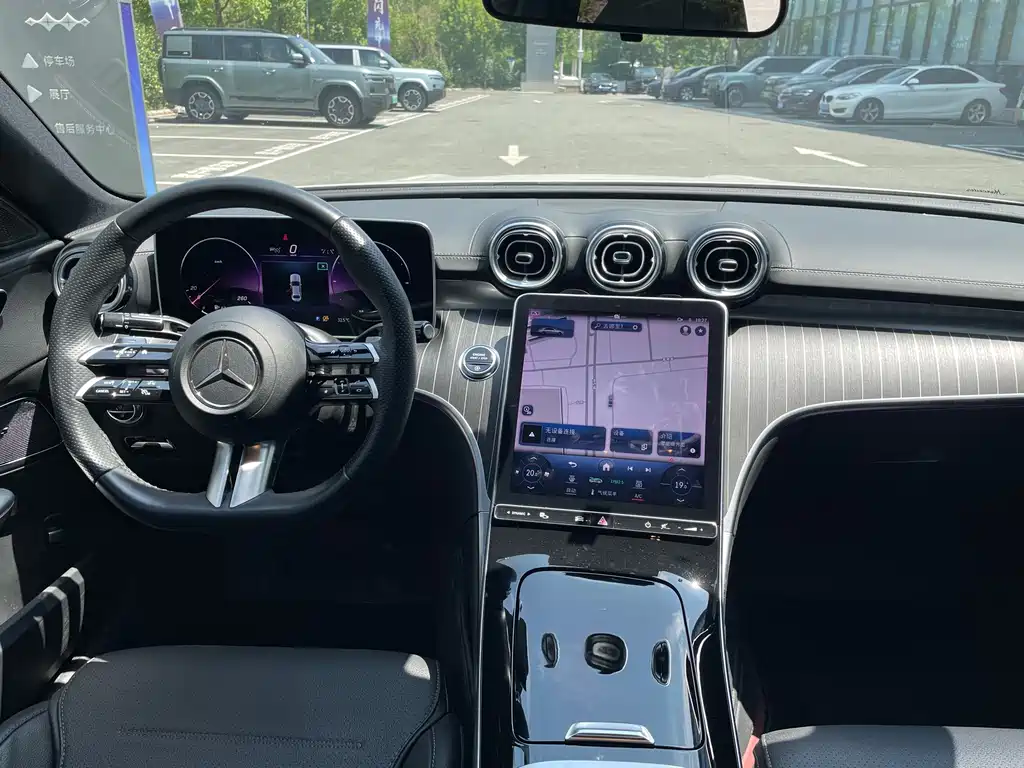 Mercedes-Benz C-Class 2023