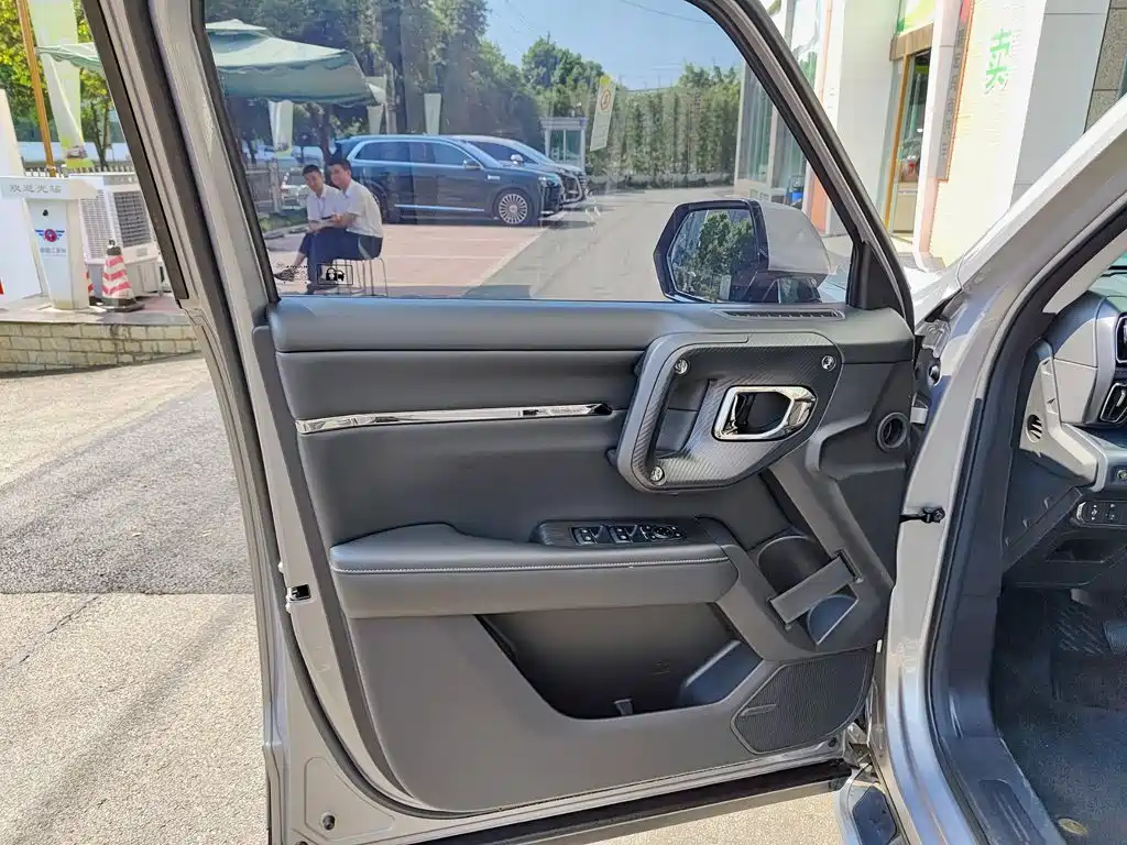 Haval Big Dog PLUS New Energy 2023 — фото 6