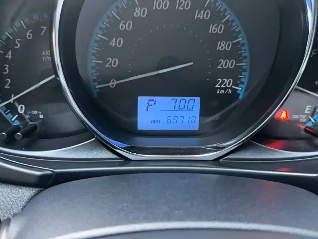 Toyota Yaris L 2016
