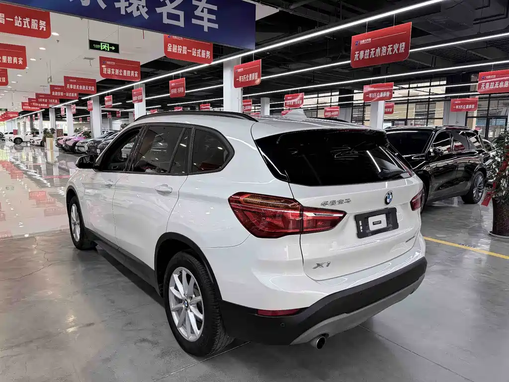 BMW X1 2019 — фото 14