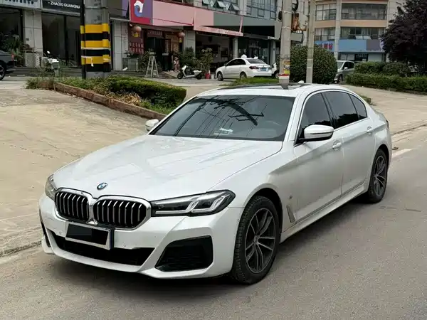 BMW 5 Series 2023