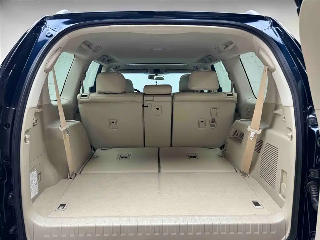 Toyota Prado 2019 — фото 6