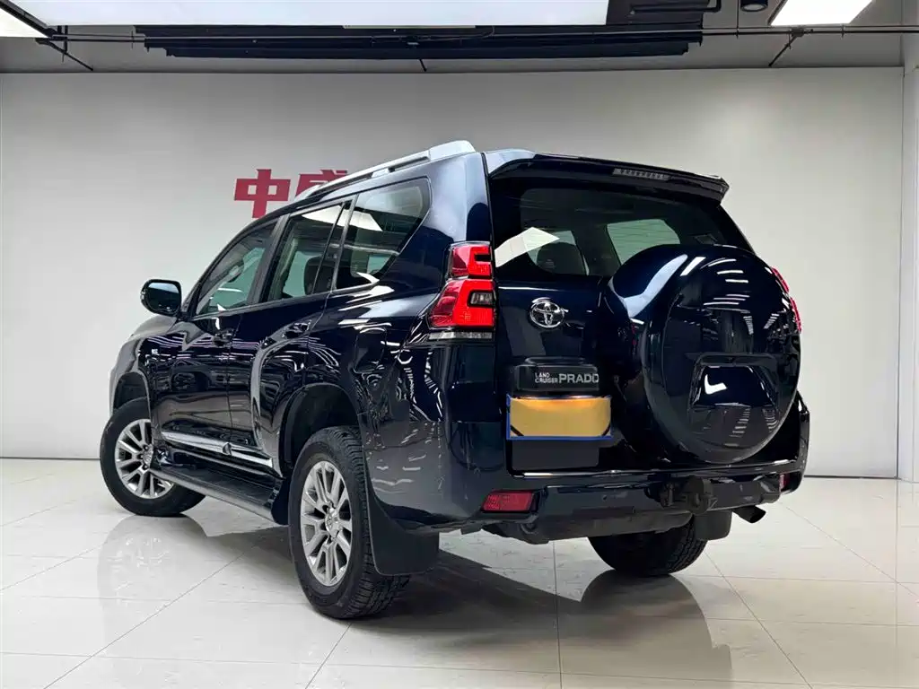 Toyota Prado 2019 — фото 12