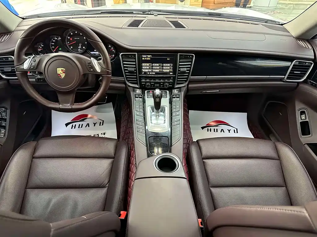 Porsche Panamera 2015 — фото 13