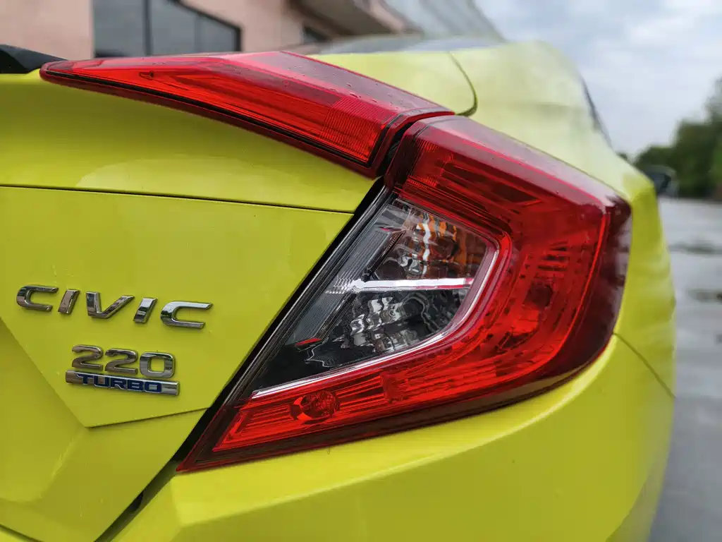 Honda Civic 2020 — фото 18