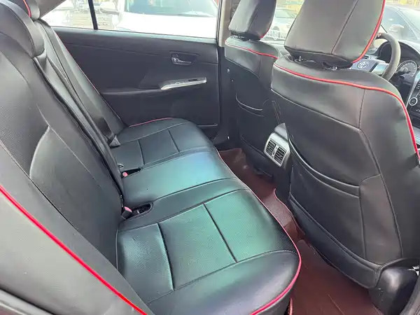 Toyota Camry 2014