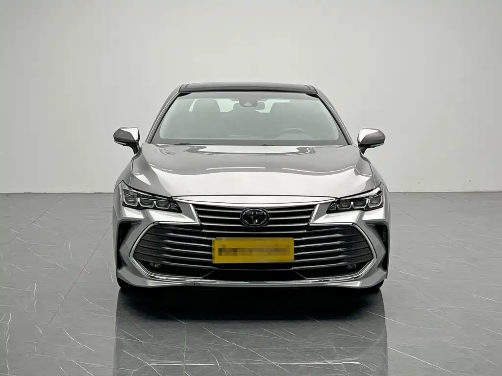Toyota Avalon 2019 — фото 2