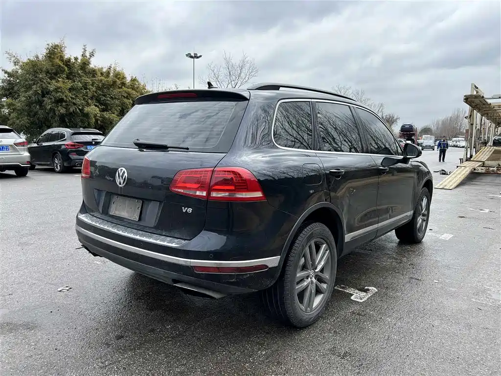 Volkswagen Touareg 2018 — фото 4