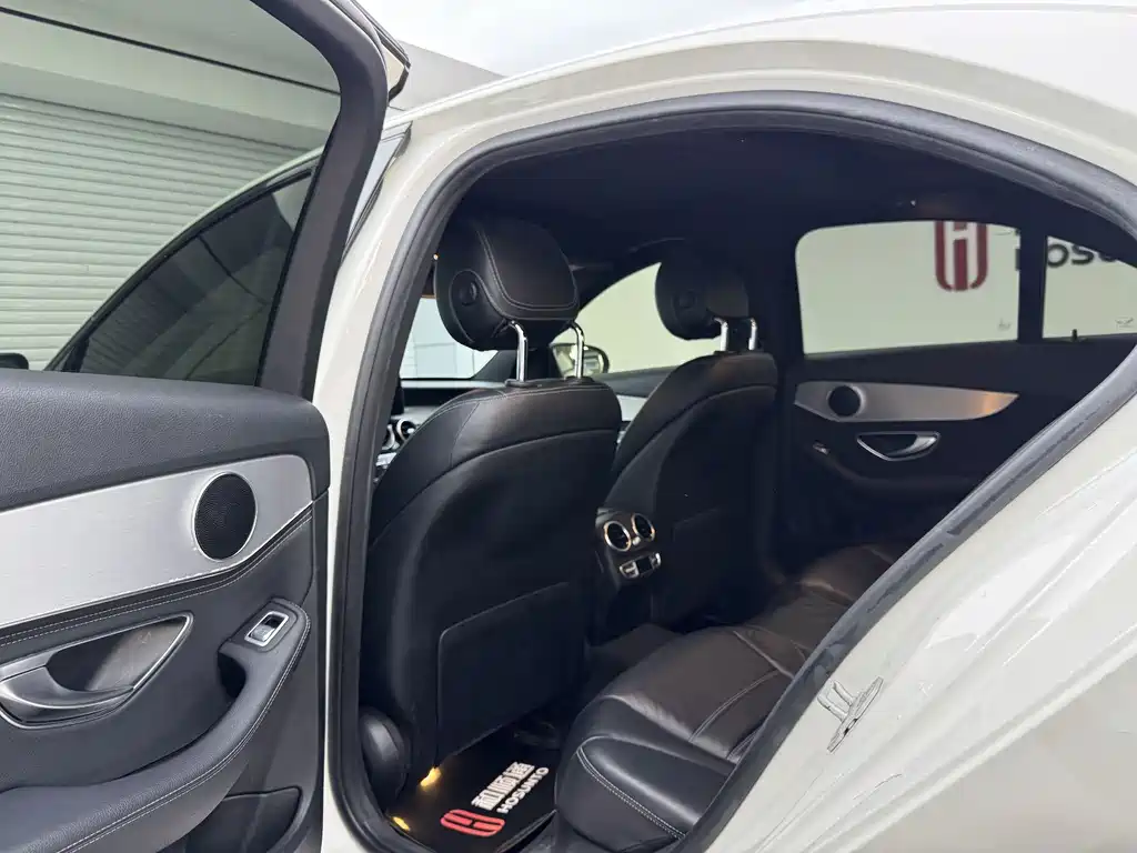 Mercedes-Benz C-Class 2015