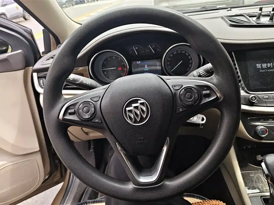 Buick Verano 2017 — фото 15
