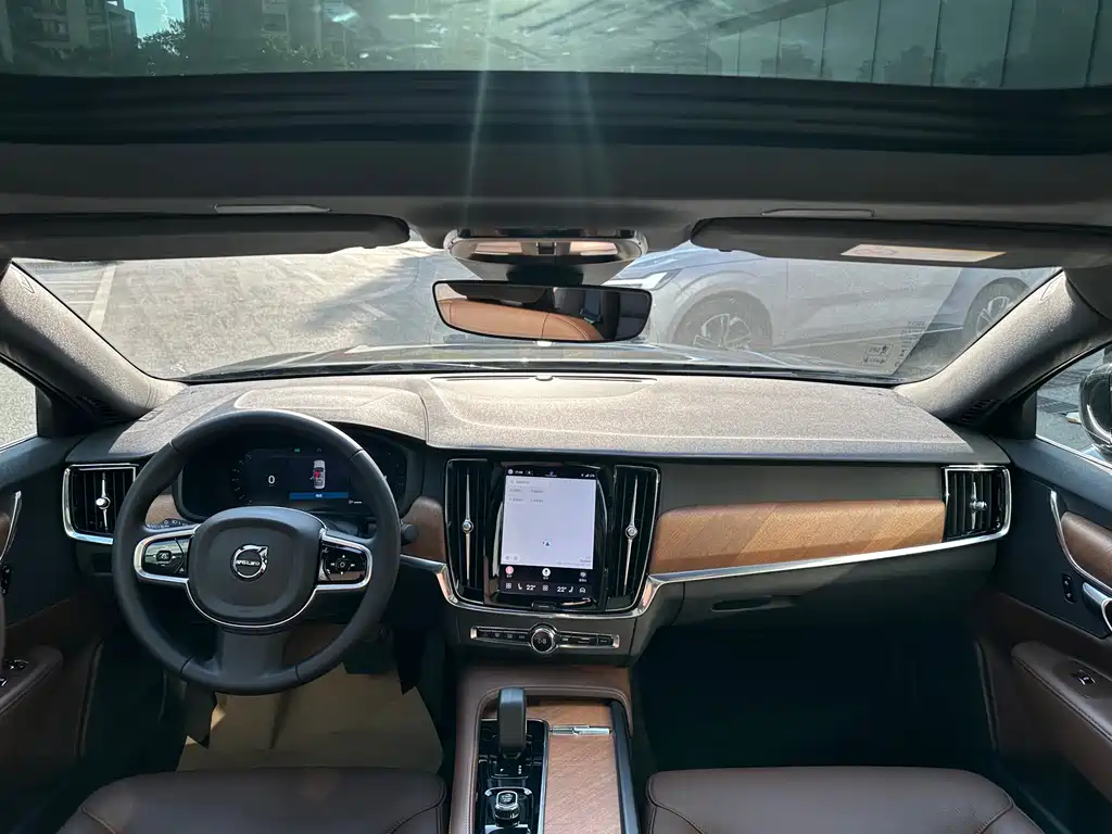Volvo S90 2024 — фото 10