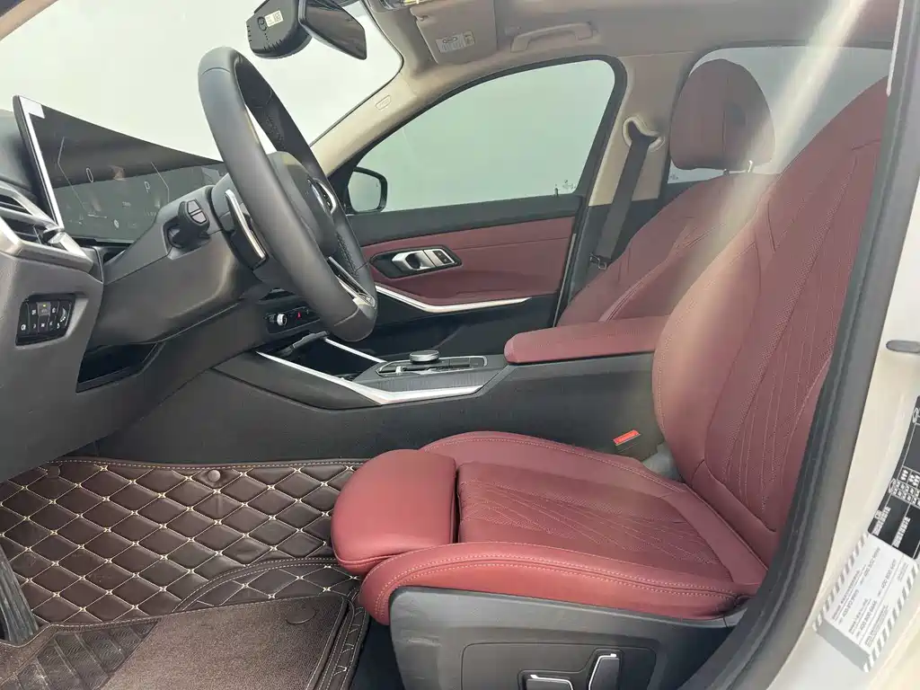 BMW 3 Series 2025
