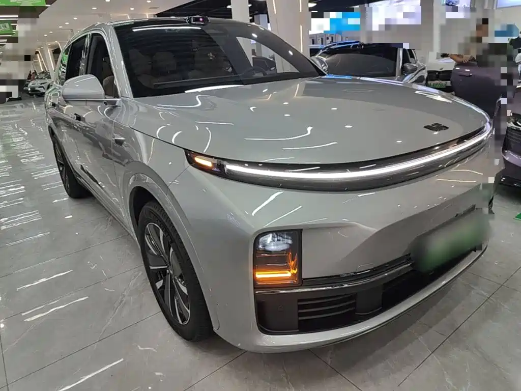 Li Auto Li L7 2025