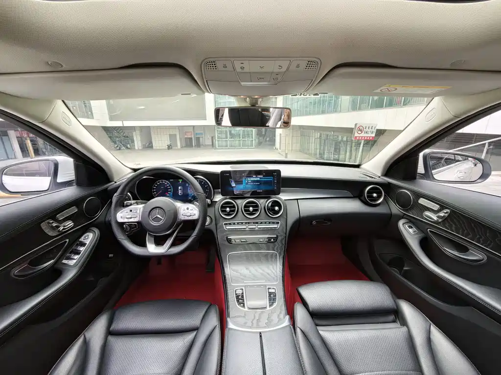 Mercedes-Benz C-Class 2020 — фото 19