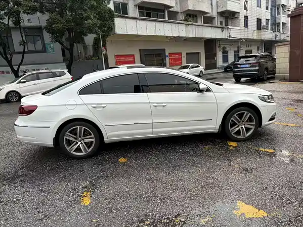 Volkswagen CC 2015