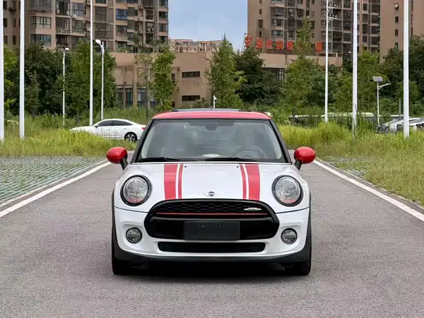 MINI 2015