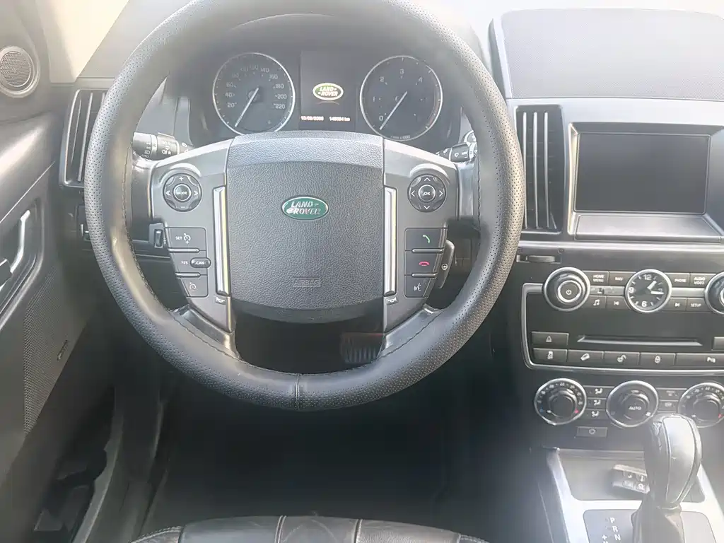 Land Rover Freelander 2 2013 — фото 13