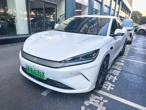 BYD Qin L 2025