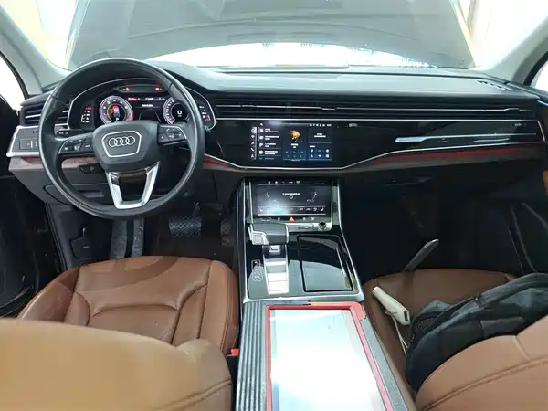 Audi Q7 2023