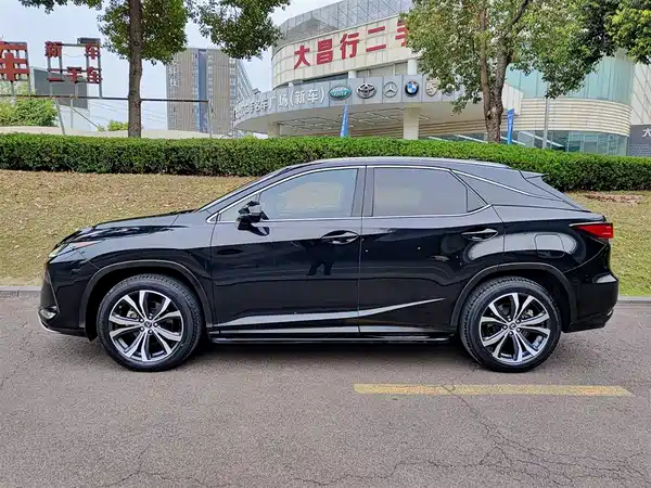 Lexus RX 2020