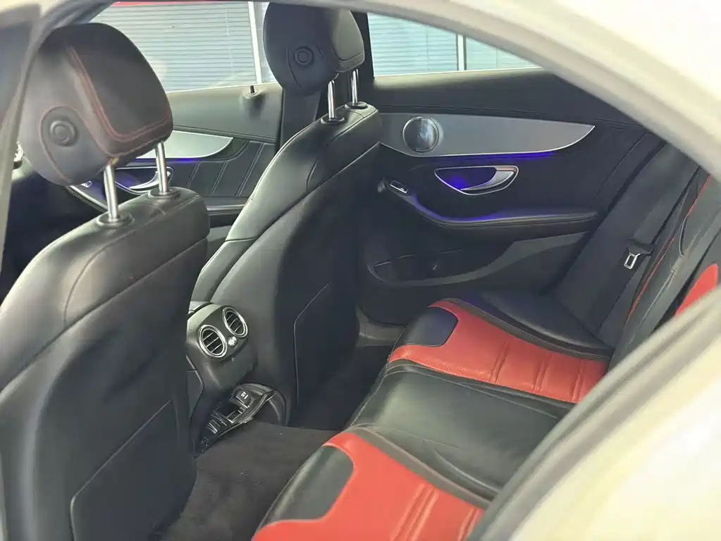 Mercedes-Benz C-Class AMG 2015 — фото 15
