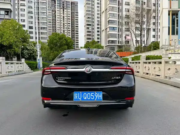 Buick LaCrosse 2022