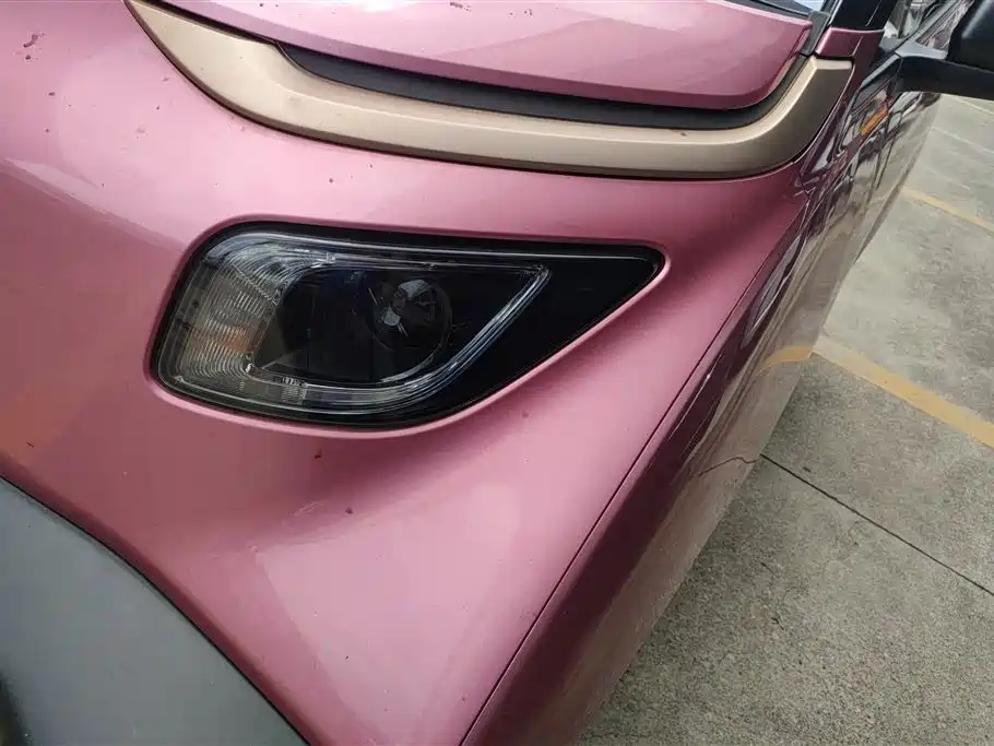 Baojun E200 2020